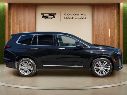 Stellar Black Metallic 2025 Cadillac XT6 Premium Luxury AWD