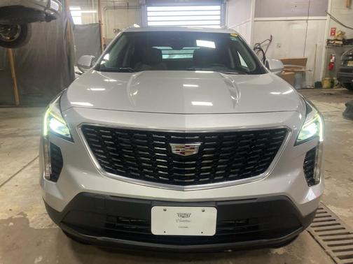 2022 Cadillac XT4 Luxury