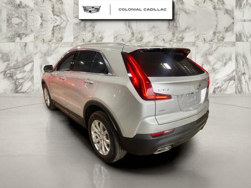 2022 Cadillac XT4 Luxury