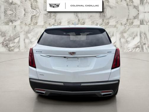 Crystal White Tri-Coat 2025 Cadillac XT5 Premium Luxury