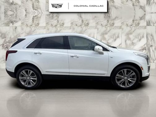 Crystal White Tri-Coat 2025 Cadillac XT5 Premium Luxury