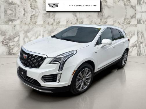 Crystal White Tri-Coat 2025 Cadillac XT5 Premium Luxury