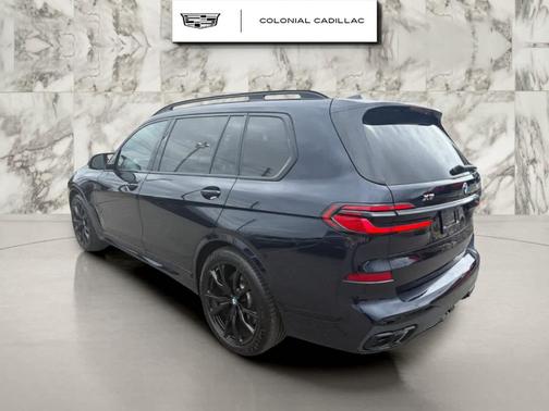 Carbon Black Metallic 2024 BMW X7 M60i