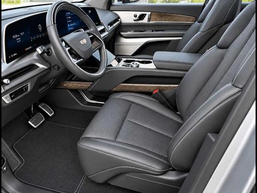 Silver Metallic 2026 Cadillac VISTIQ Sport