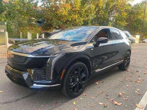 2025 Cadillac OPTIQ Luxury