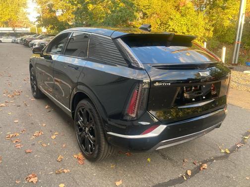 2025 Cadillac OPTIQ Luxury