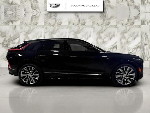 2024 Cadillac LYRIQ Luxury