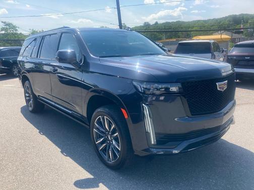 2024 Cadillac Escalade ESV Sport