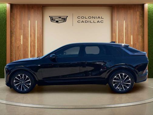Stellar Black Metallic 2024 Cadillac LYRIQ Sport