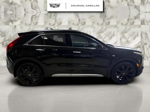 2020 Cadillac XT4 Premium Luxury