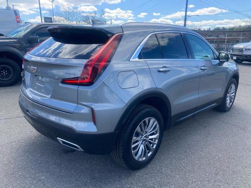 Silver Metallic 2025 Cadillac XT4 Premium Luxury
