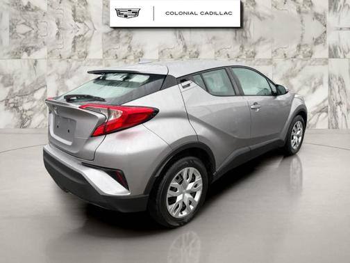 Silver Knockout Metallic 2019 Toyota C-HR LE