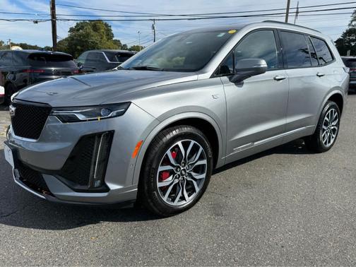 2024 Cadillac XT6 Sport AWD