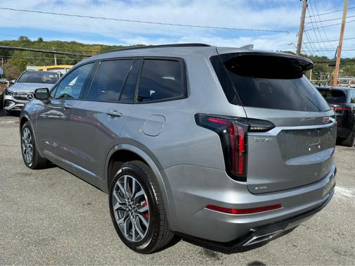 2024 Cadillac XT6 Sport AWD