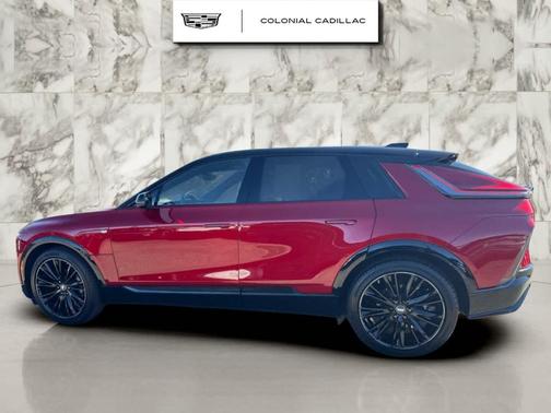 2025 Cadillac LYRIQ Sport