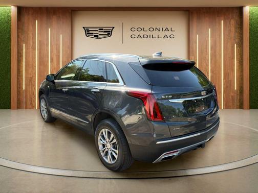 Wilder Metallic 2023 Cadillac XT5 Premium Luxury