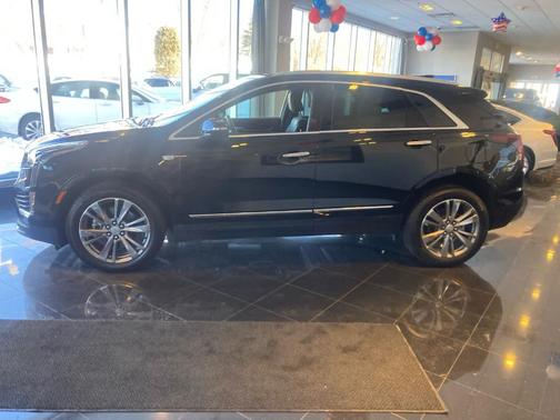 2025 Cadillac XT5 Premium Luxury