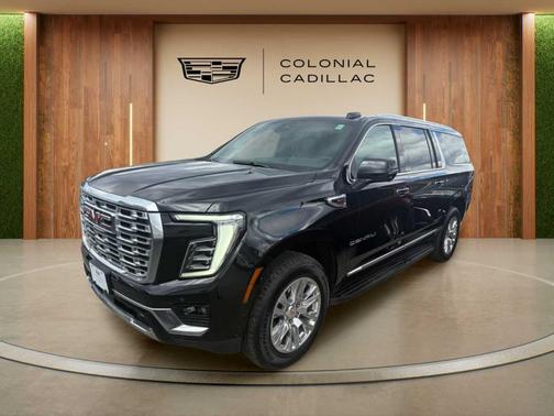 Onyx Black 2025 GMC Yukon XL Denali