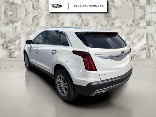 Crystal White Tri-Coat 2023 Cadillac XT5 Premium Luxury
