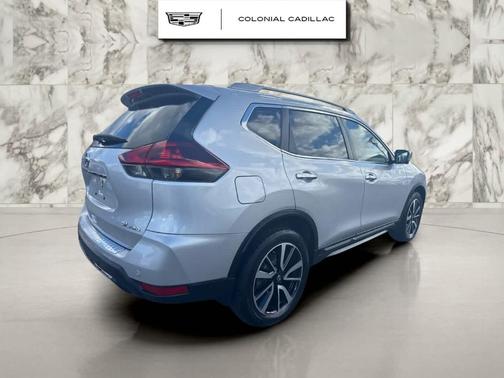 2020 Nissan Rogue SL