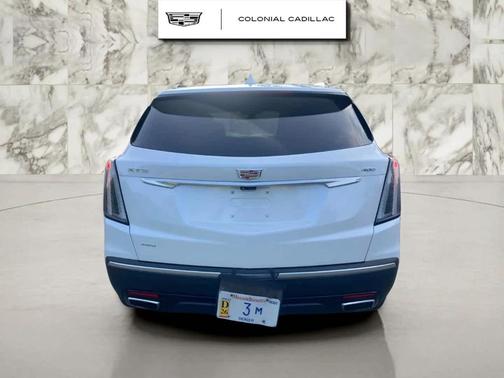 2025 Cadillac XT5 Sport