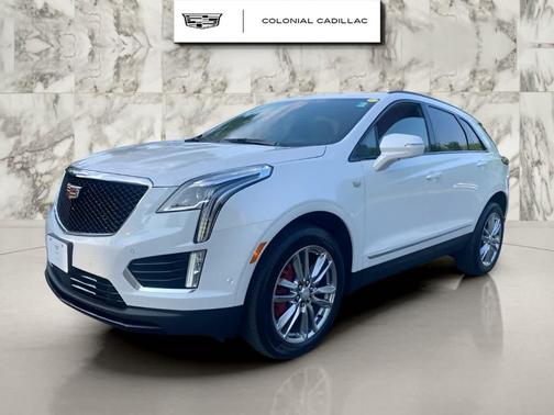 2025 Cadillac XT5 Sport