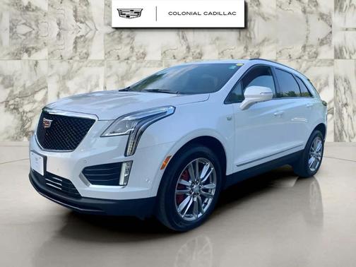 2025 Cadillac XT5 Sport