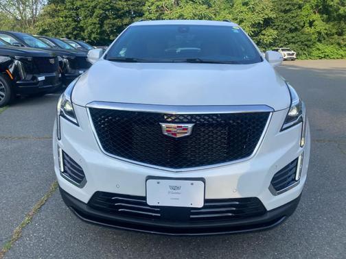 2025 Cadillac XT5 Sport