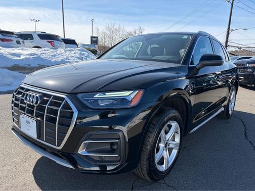 2023 Audi Q5 40 Premium