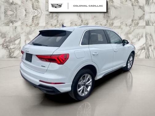 2024 Audi Q3 45 S line Premium