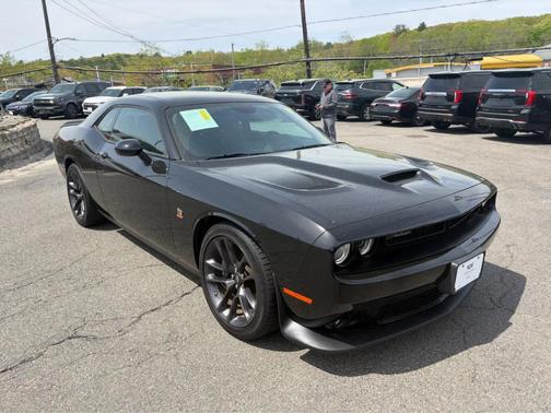 Pitch Black Clearcoat 2021 Dodge Challenger R/T Scat Pack