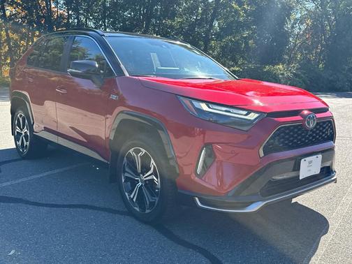 2024 Toyota RAV4 Prime XSE