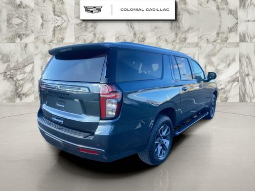 Shadow Gray Metallic 2021 Chevrolet Suburban Z71