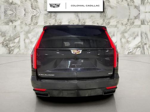 2022 Cadillac Escalade Sport