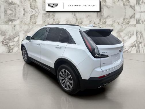 Crystal White Tri-Coat 2019 Cadillac XT4 Sport
