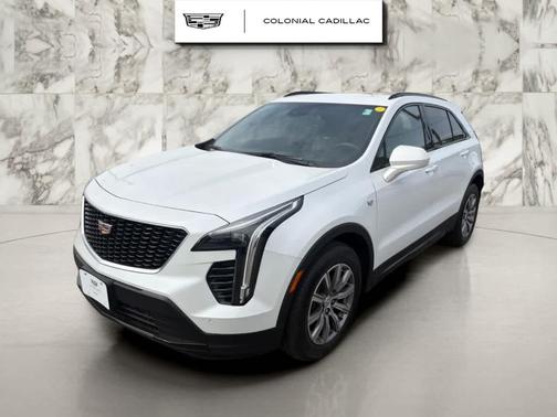 Crystal White Tri-Coat 2019 Cadillac XT4 Sport