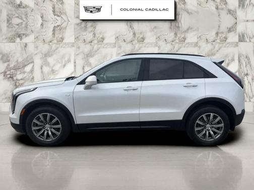 Crystal White Tri-Coat 2019 Cadillac XT4 Sport