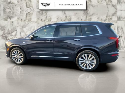 2025 Cadillac XT6 Premium Luxury AWD