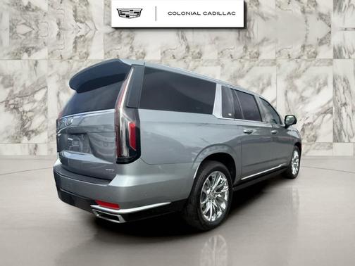 2023 Cadillac Escalade ESV Premium Luxury Platinum