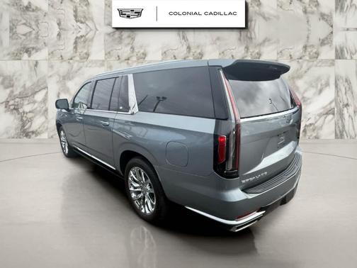 2023 Cadillac Escalade ESV Premium Luxury Platinum