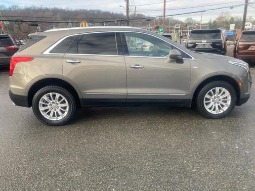 2018 Cadillac XT5 Base