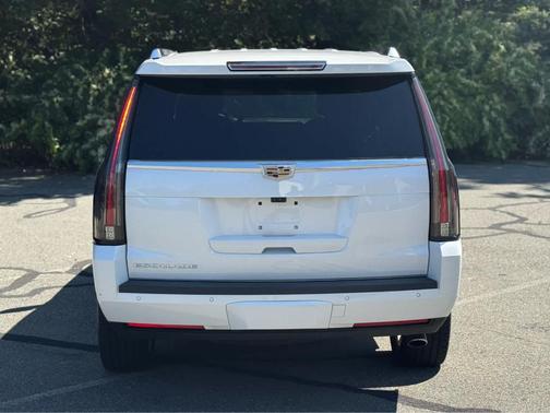 2020 Cadillac Escalade Premium Luxury