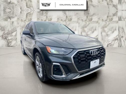2022 Audi Q5 45 S line Premium Plus