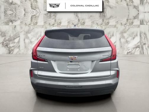 Silver Metallic 2024 Cadillac XT4 Luxury
