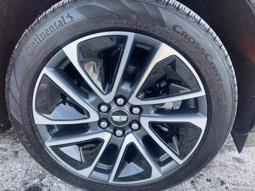 2025 Cadillac OPTIQ Sport