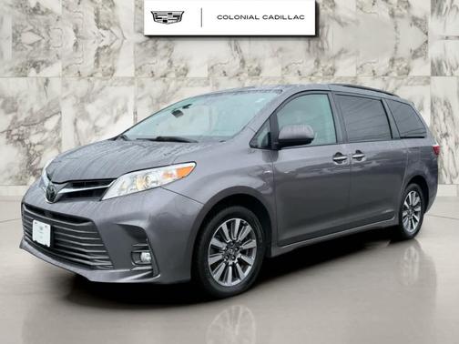 2020 Toyota Sienna XLE Premium