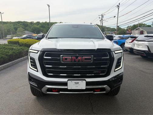 Summit White 2026 GMC Yukon XL AT4