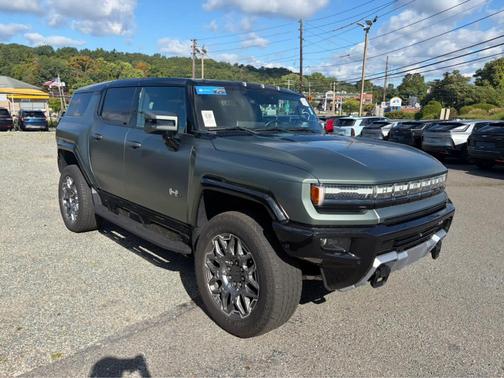 Green Matte 2024 GMC HUMMER EV SUV 3X