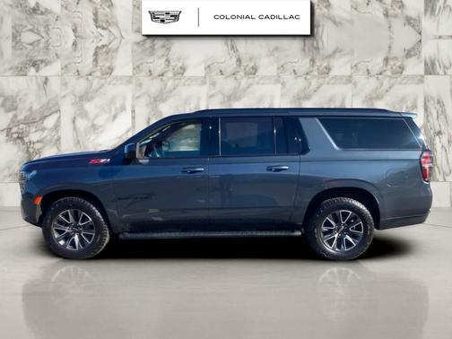 Shadow Gray Metallic 2021 Chevrolet Suburban Z71