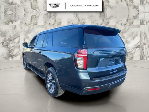Shadow Gray Metallic 2021 Chevrolet Suburban Z71